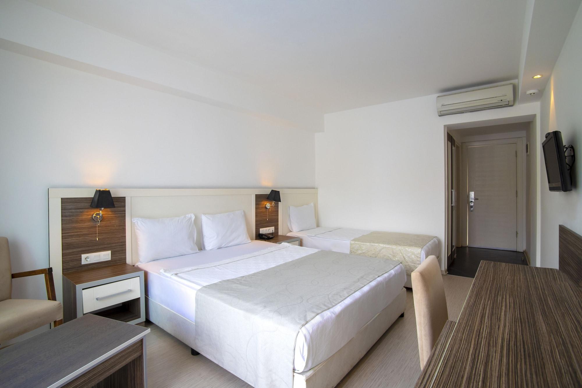 Club Shark Hotel Gümbet Eksteriør bilde
