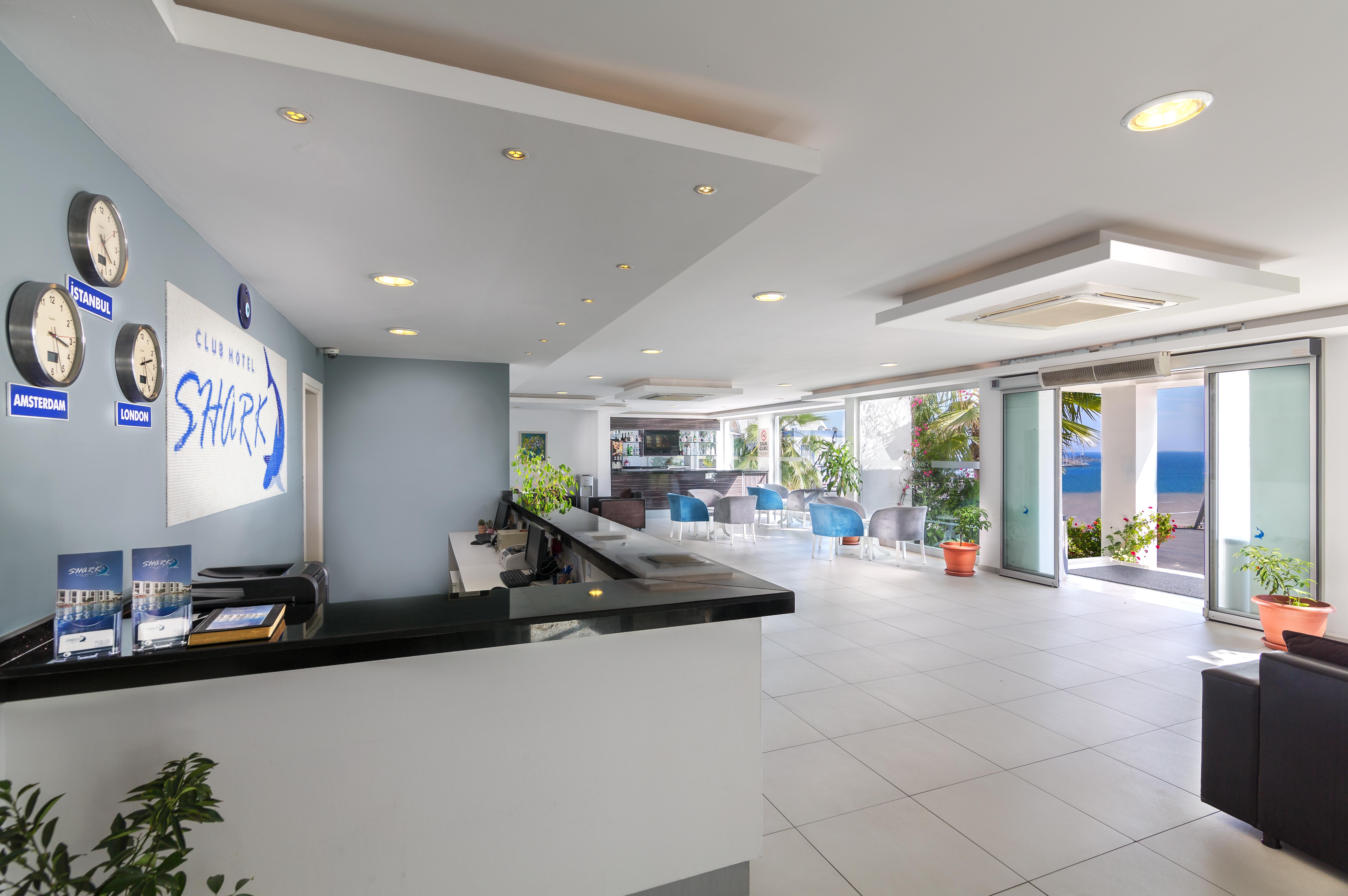 Club Shark Hotel Gümbet Eksteriør bilde