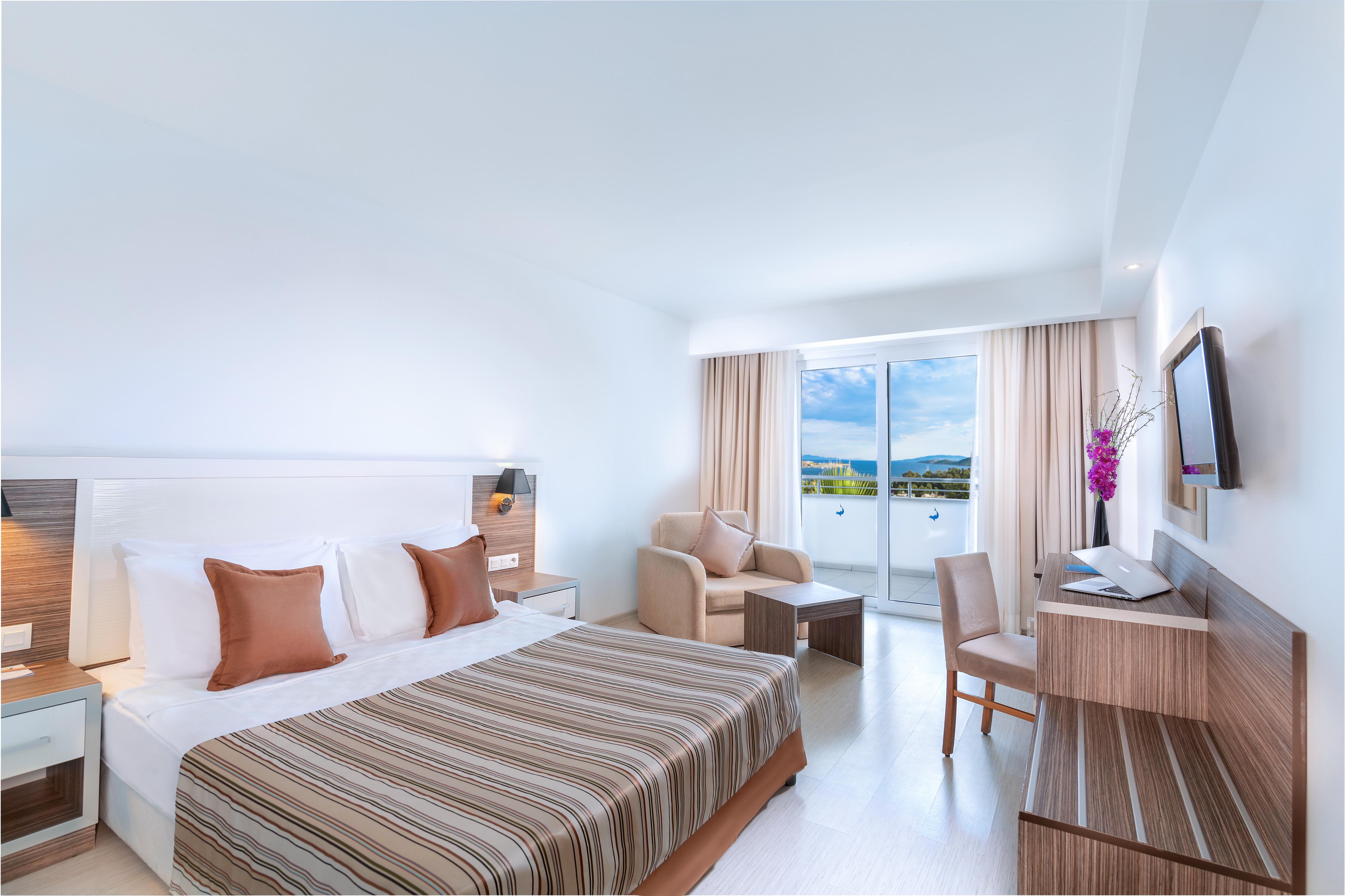Club Shark Hotel Gümbet Eksteriør bilde