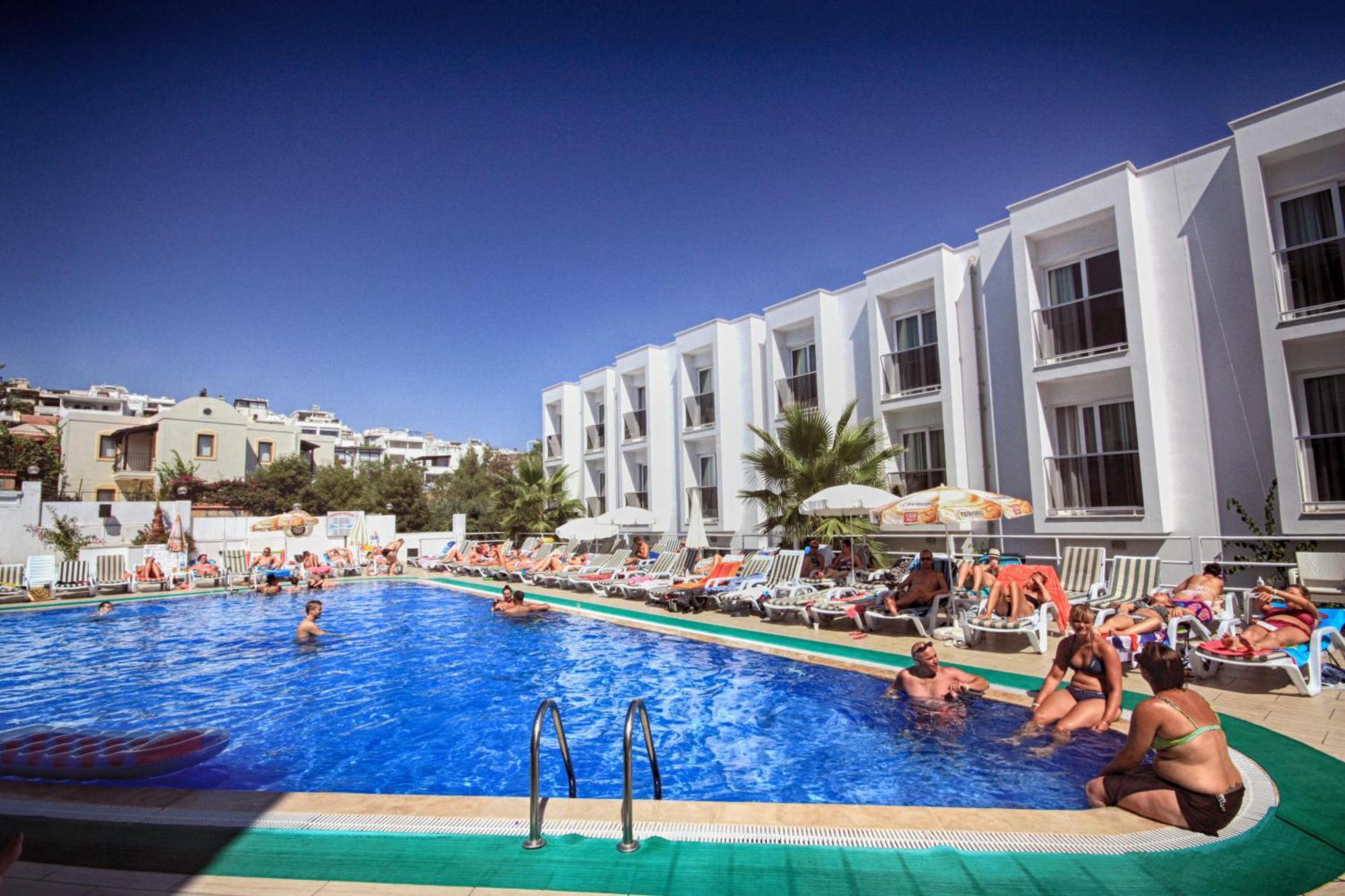 Club Shark Hotel Gümbet Eksteriør bilde